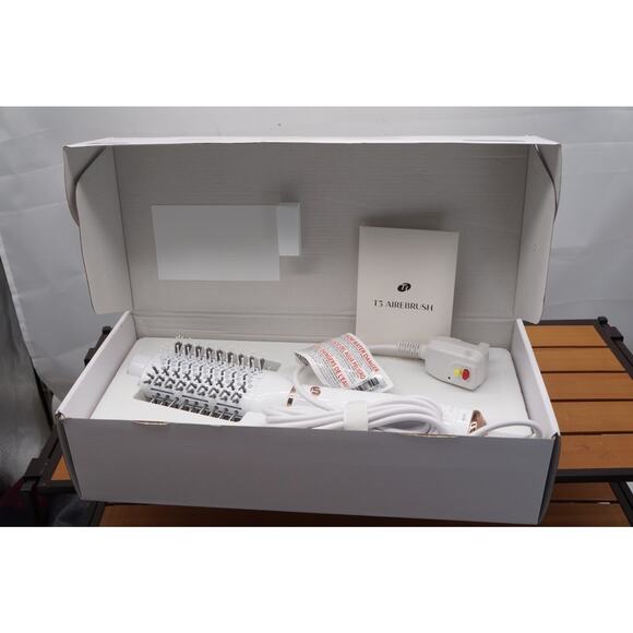 New T3 AireBrush Round One-Step Blow Dryer Brush – White/Rose Gold 2.5” - Picture 2 of 9